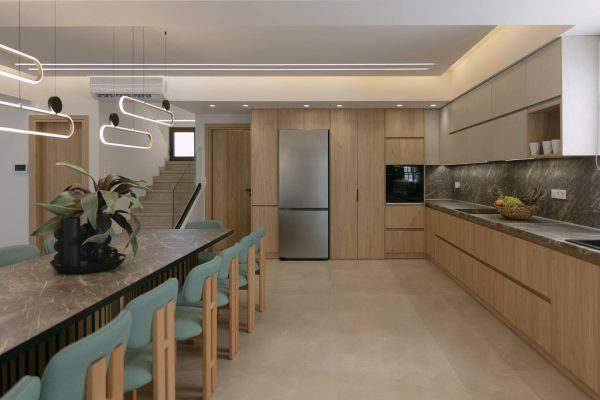 c28098a2-7be0-4650-ae2b-cb56ab6ea8ba